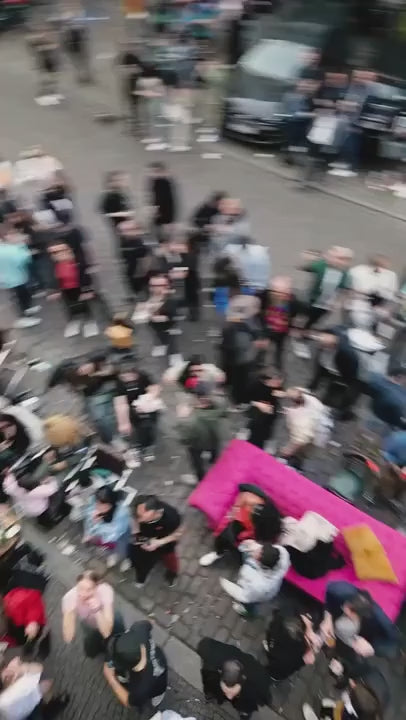Indlæs video: 